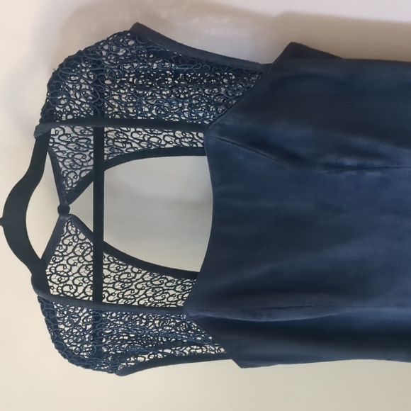 Danier suede dress - Picture 2 of 6